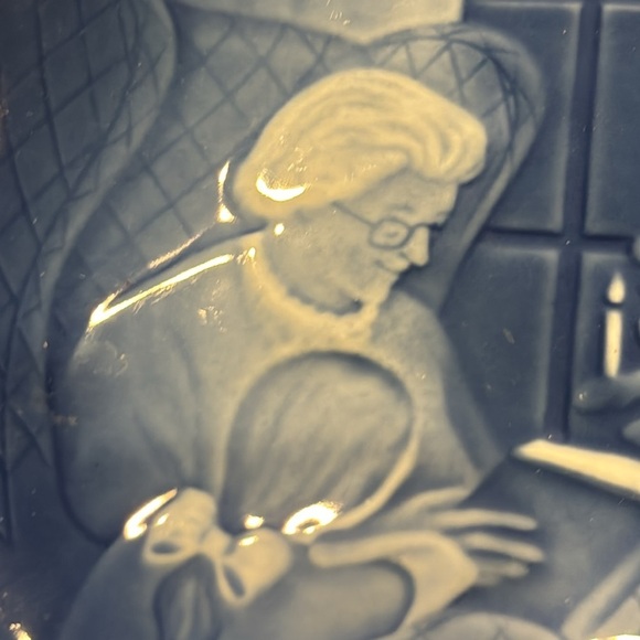 A Christmas Tale Porcelain Plate 1978 Bing Grondahl Copenhagen Jule After - Picture 2 of 5